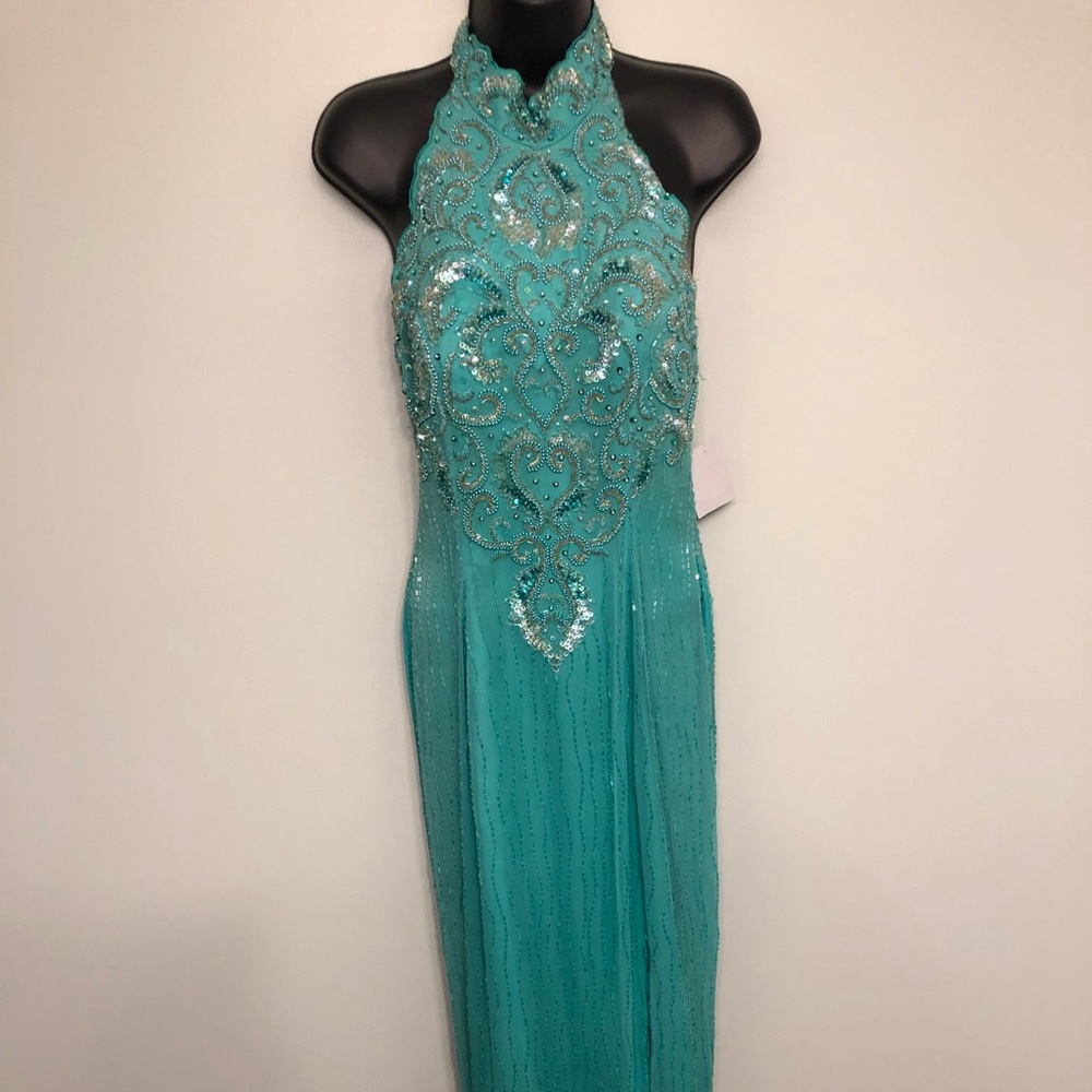 Alyce prom gown